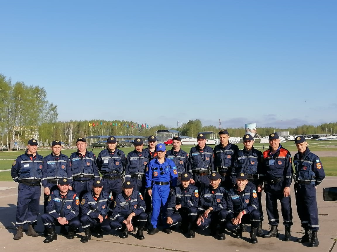 Спасатели Казахстана участвуют в учениях по ликвидации последствий землетрясения в г.Долинск Российской Федерации
