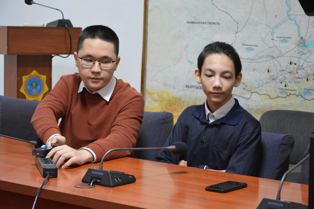 Учащиеся лицея г.Талдыкорган разработали датчик извещения об утечках газа и дыма