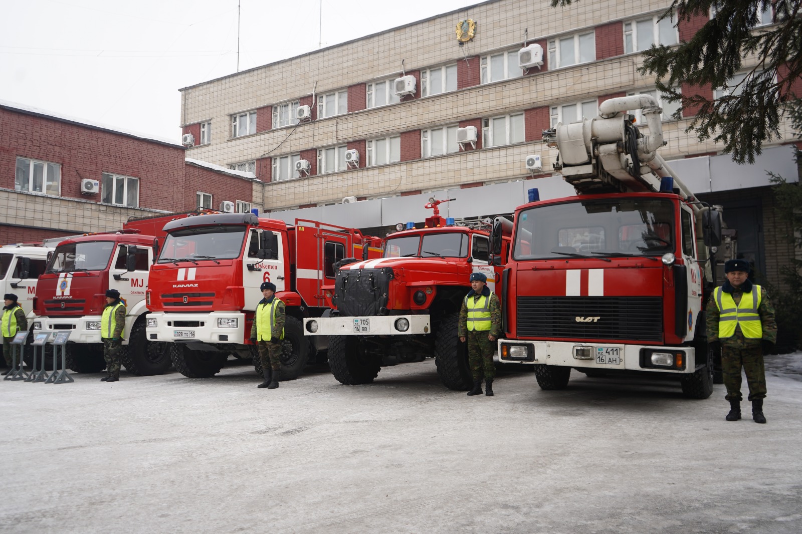 В СЦК состоялся брифинг об аварийно-спасательных работах проводимых спасатаелями в зимний период и принимаемых мерах