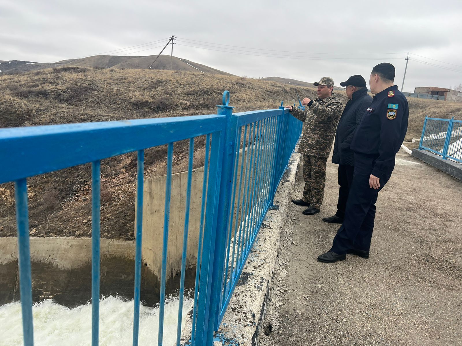 Мониторинг паводковой обстановки: начальник ДЧС СКО  посетил Акмолинскую область  и Тимирязевский район СКО