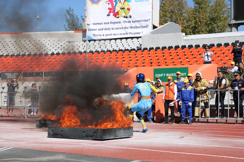 Определены победители третьего этапа Чемпионата мира по пожарно-спасательному спорту