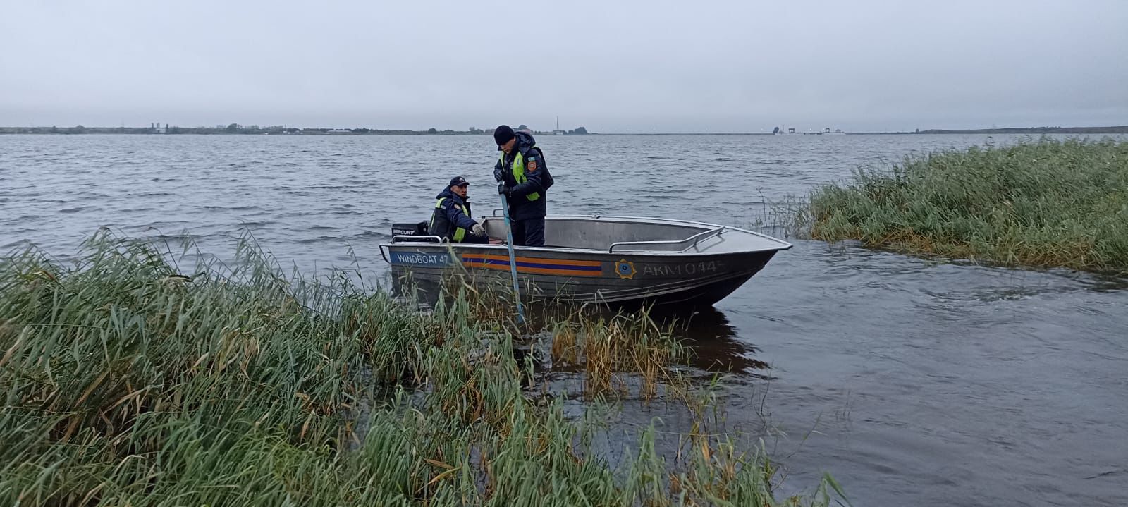 Двое рыбаков потерялись на Астанинском водохранилище